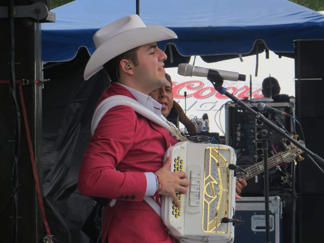 Mira las fotos del conciertazo que dio Jorge Valenzuela en Fiestas Patrias 2015.