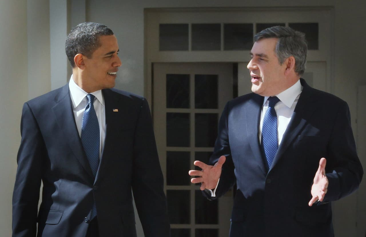Obama también se reunió en la Casa Blanca con el anterior Primer Ministro Británico Gordon Browm quien desempeñó ese cargo entre 2007 y 2009, despúes de Tony Blair.