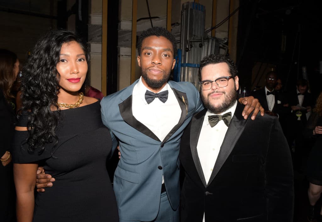 Pero fue en 2019 que Chadwick y Taylor desfilaron juntos por las
<b>alfombras rojas de las distintas premiaciones de cine</b>.
<br>