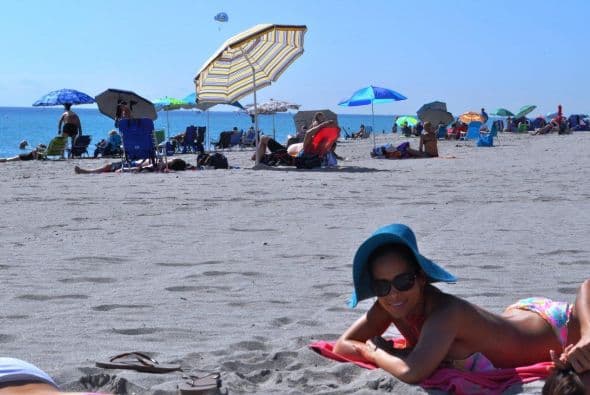 Las chicas de Nuestra Belleza Latina se escaparon a la playa y deleitaron a los caballeros con sus espectaculares curvas latinas.