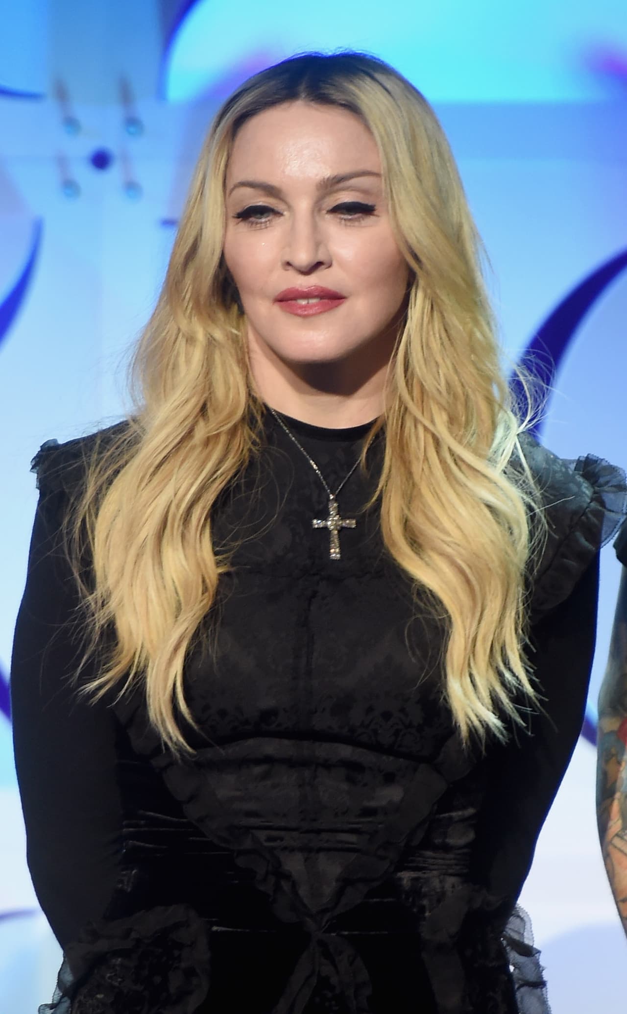 Lo cierto es que Madonna es una mujer que no se deja de nadie, y parece que no permitirá que Gaga le provoque dolores de cabeza.