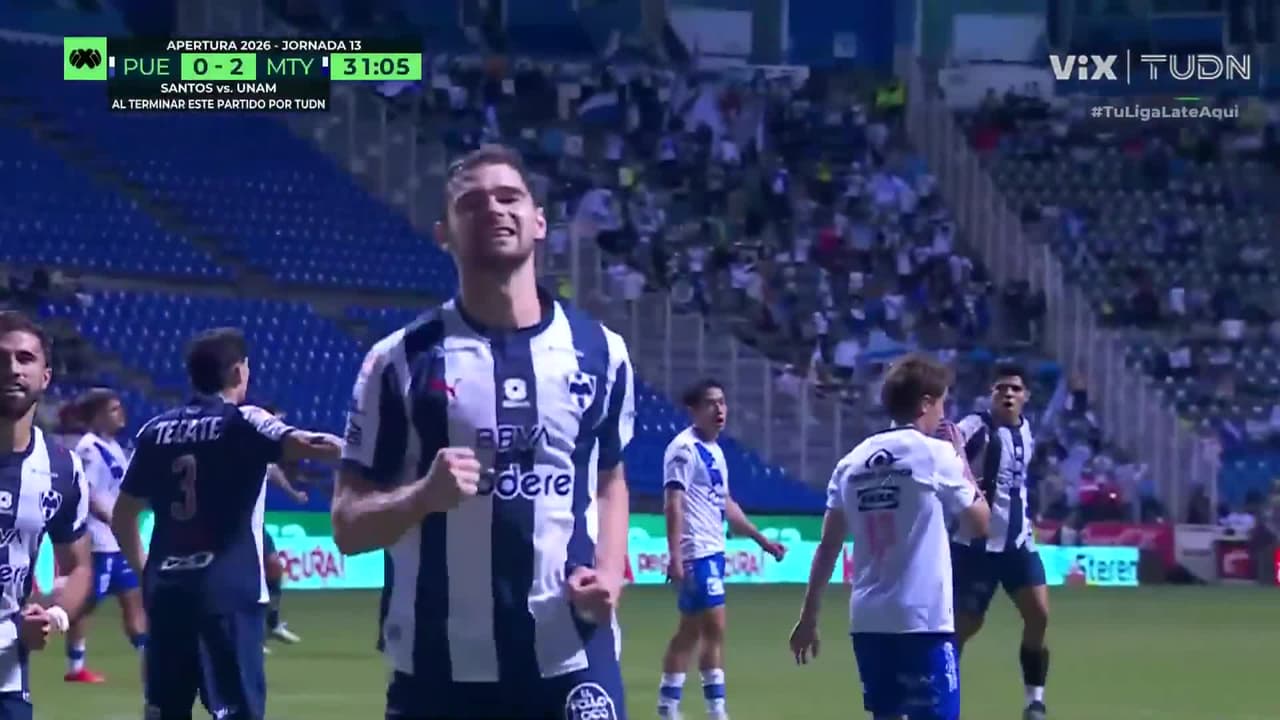 ¡El segundo de Rayados! Hugo Cuypers, a media vuelta para el 0-2