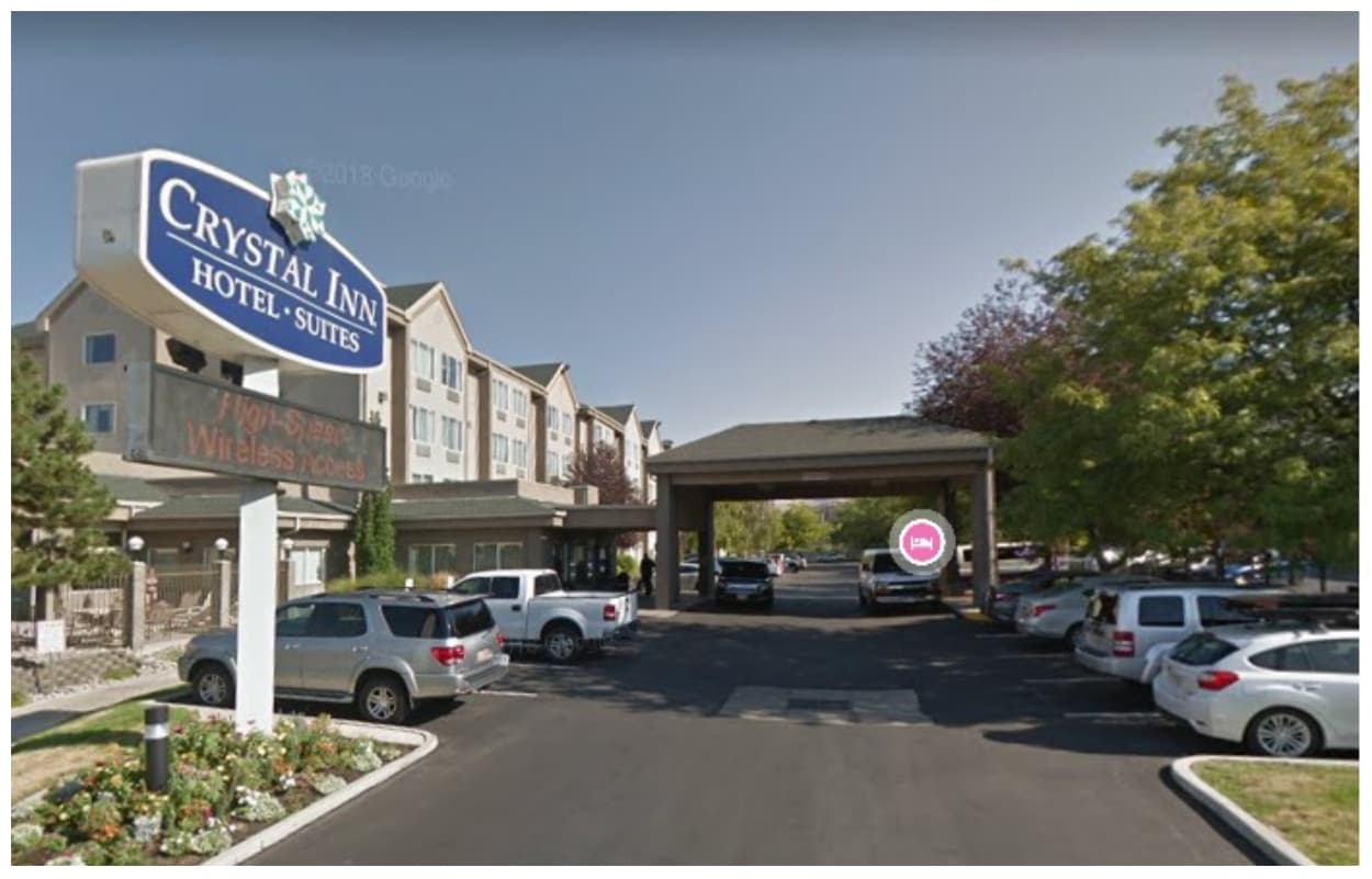 La investigación afirma que durante el festejo los dos hombres heridos son los que sacaron las armas.