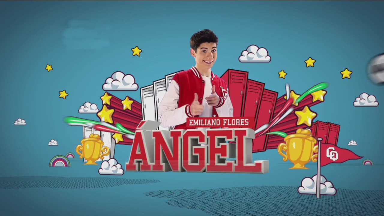 Como Ángel, quien es capitán del equipo de fútbol de la CQ y todas se desviven por él.