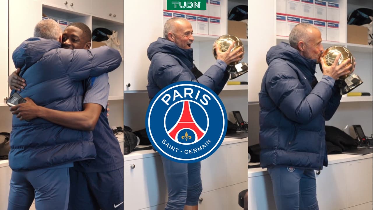 Luis Enrique festeja a Ousmane Dembélé y besa su Balón de Oro