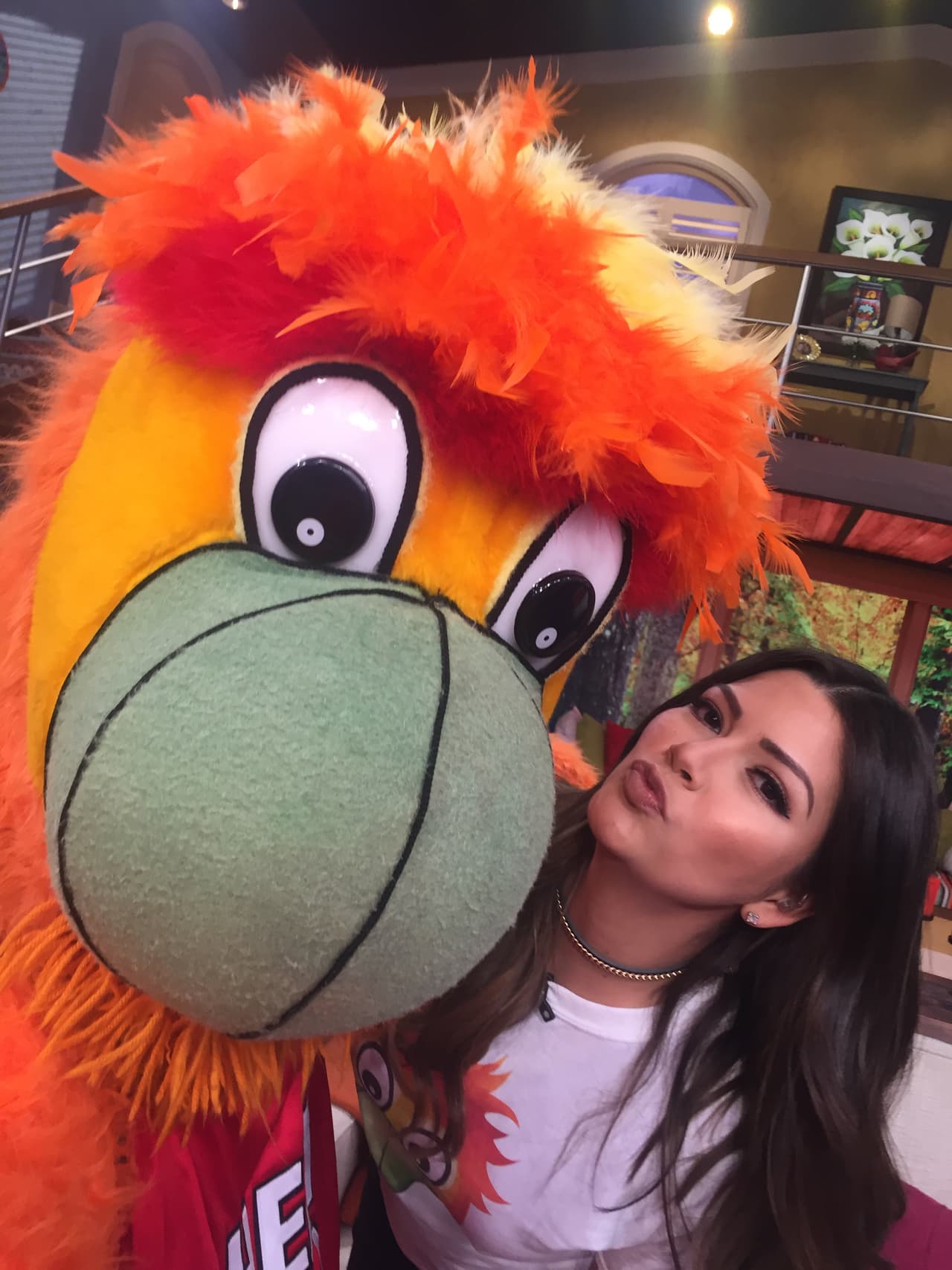 Burnie y Ana Patricia se hicieron grandes amigos luego de la persecución.