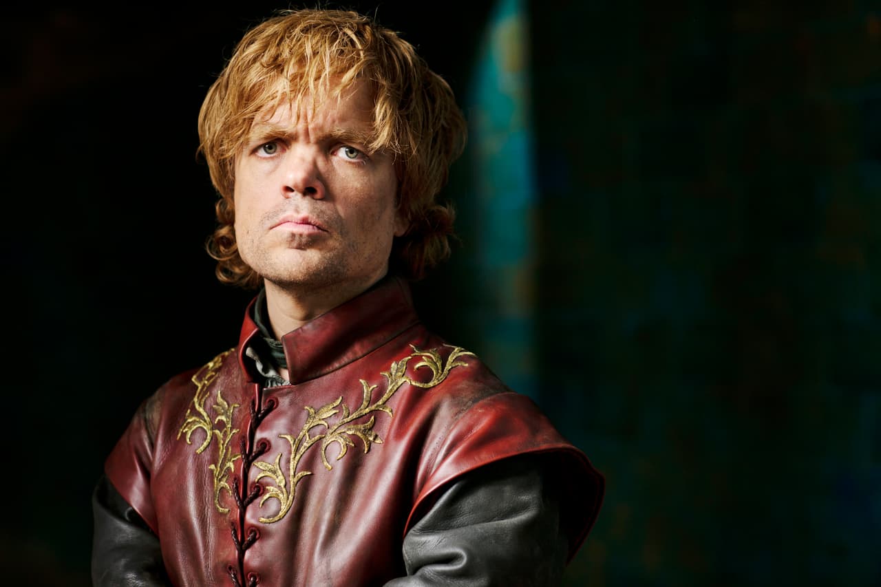 <b>Peter Dinklage </b>
<br>En la primera temporada de ‘Game of Thrones’, el actor de Tyrion Lannister presumió un semblante bastante jovial sin barba y con el pelo rubio.