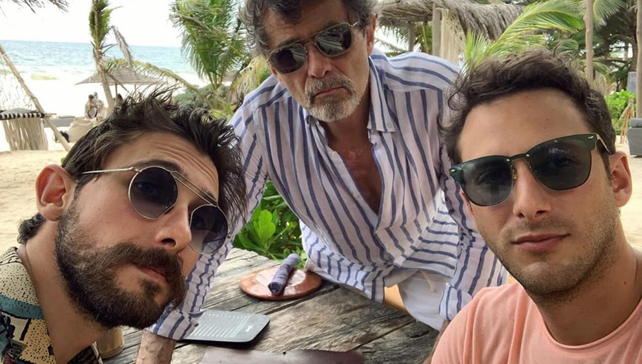 El primer actor mexicano aseguró al diario El Universal que él y sus dos hijos, los también actores Sebastián y Emiliano, tienen una conexión espiritual con la actriz argentina.