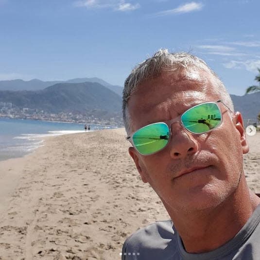 Héctor Soberón ha pasado por dificultades económicas recientemente, pues le ha sido difícil conseguir trabajo como actor, e incluso tuvo que vender su casa.