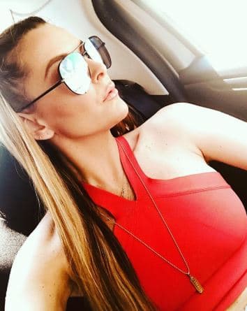 Según información de Excélsior, Marjorie recordó que cuando recién inició su carrera en México compartió proyecto con el protagonista de 'Pasión y poder'. “En los inicios de mi carrera me tocó compartir con Jorge (Salinas) y la verdad estaba muy nerviosa. Acababa de llegar a México y en ese momento recibí su apoyo, lo cual le agradezco enormemente.", indicó la venezolana.