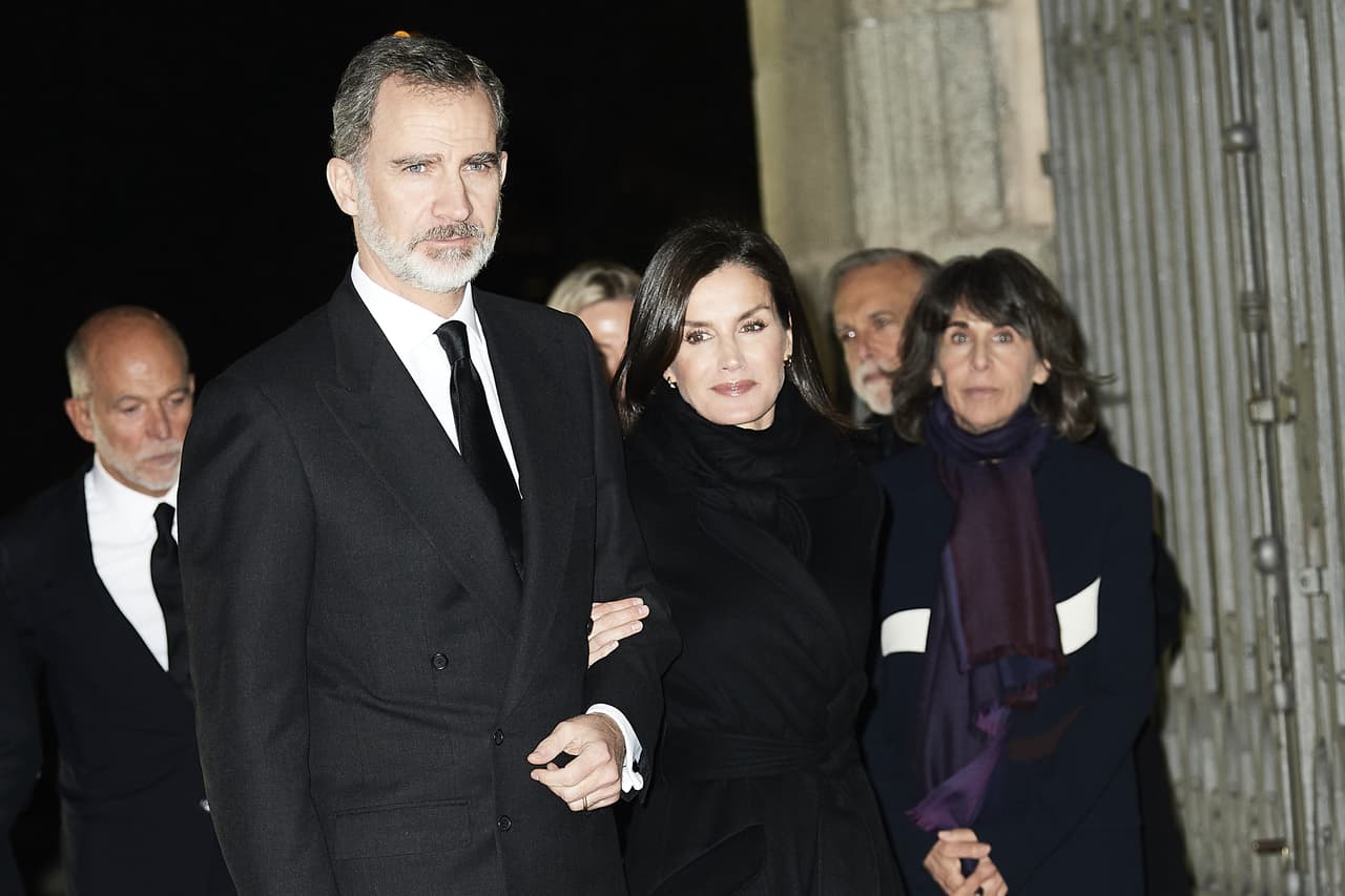 A raíz de la posibilidad de un contagio, el rey Felipe se vio obligado a cancelar una reunión que tenía agendada este jueves con la secretaria general del Consejo de Europa, Marija Pejčinović.
<br>