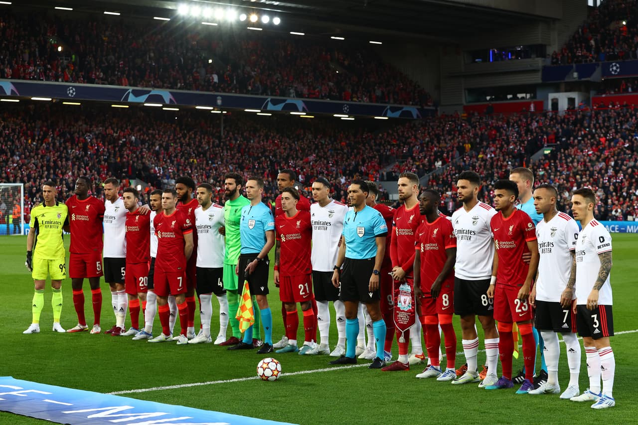Con mucha angustia, el Liverpool selló su pase a Semifinales tras un intenso 3-3 en el juego de Vuelta que le permitió mantener la ventaja de la Ida, aunque dejó ir dos goles de ventaja en el segundo tiempo ante un muy digno Benfica.