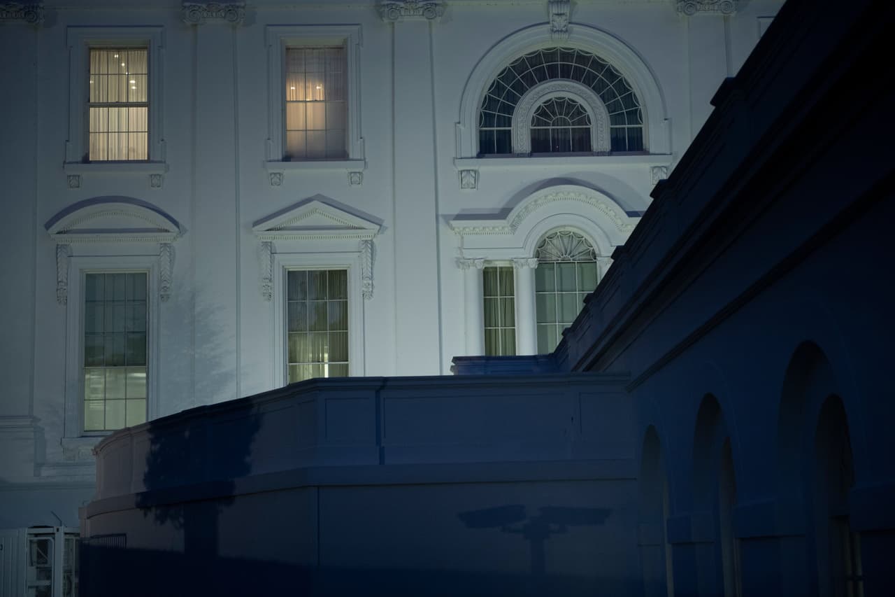 Departamento de Justicia investigó en agosto un potencial esquema de pago de sobornos a cambio de indultos presidenciales 