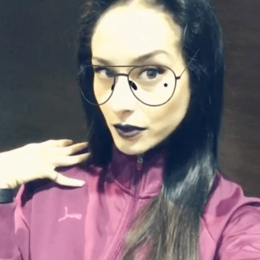 Wendy con un estilo 'darks'.