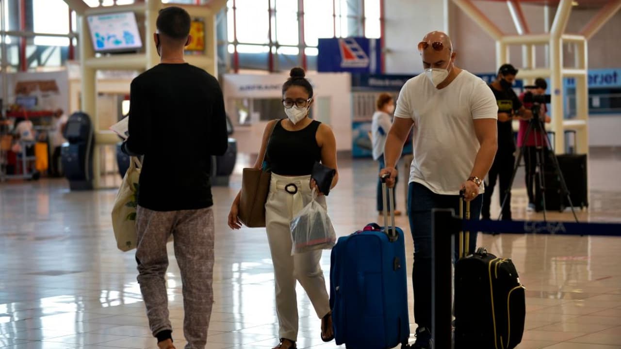 Cuba ordena cuarentena obligatoria para todos los viajeros extranjeros