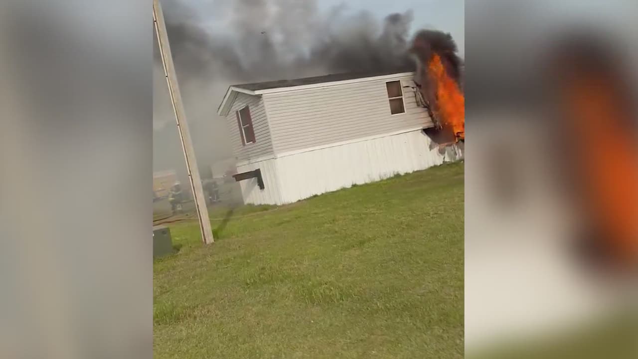 Familia hispana pierde su hogar, su negocio y años de esfuerzo tras devastador incendio