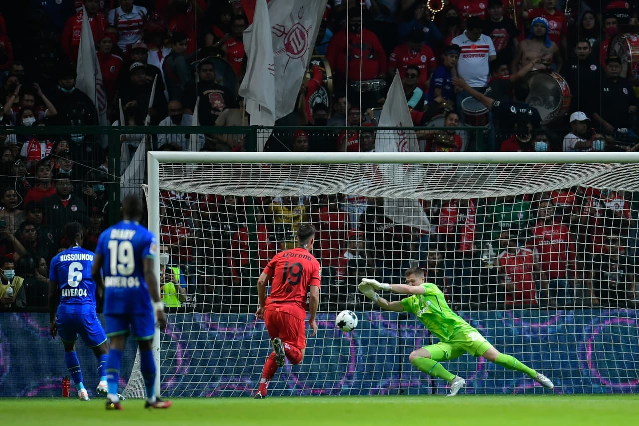 Toluca y Bayer Leverkusen protagonizaron un entretenido partido amistoso en la cancha del 'Infierno', que terminó a favor de los locales con un gran gol de Alexis Canelo.