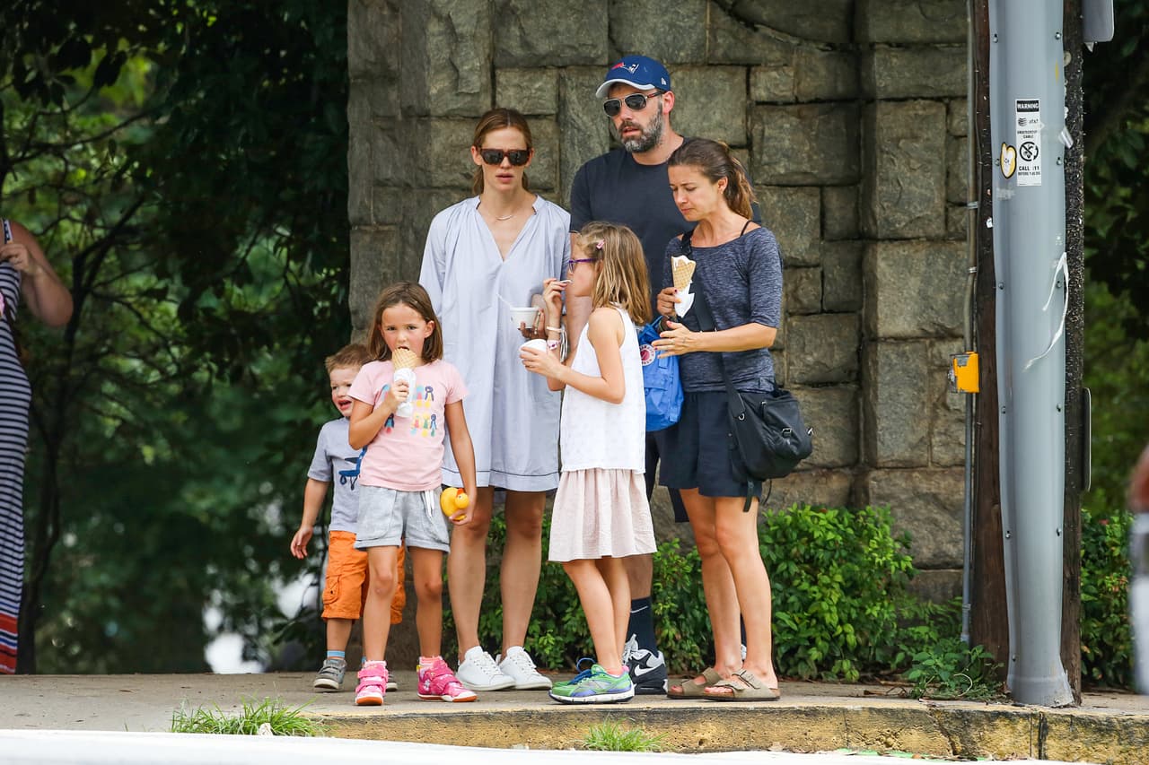 Jennifer tampoco ha reaccionado ante esta noticia.