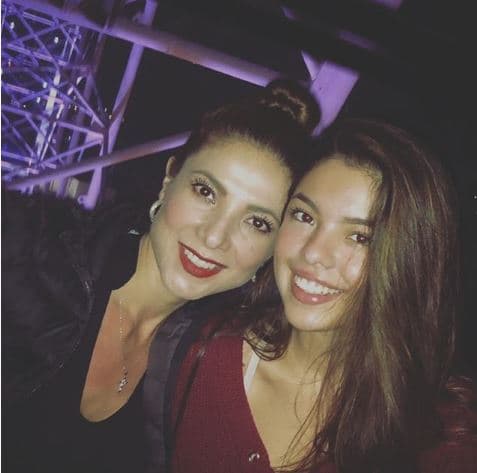 Ambas interpretan temas católicos y han compartido el escenario.