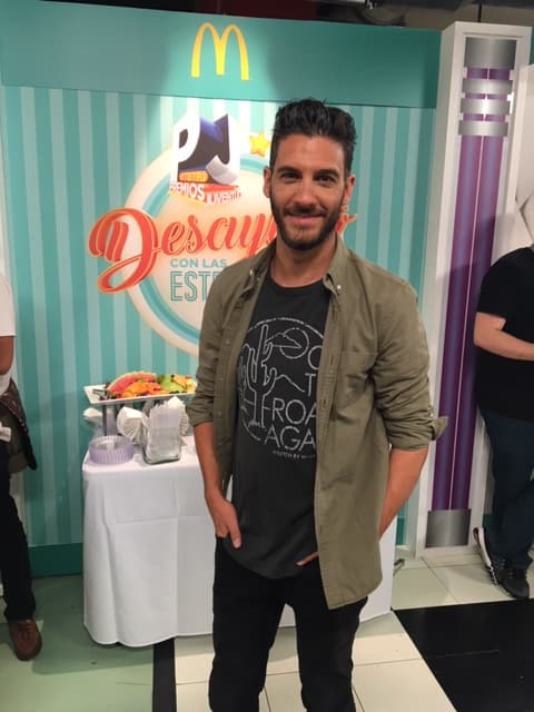 ¡Papacito! Erick Elias se robó los suspiros de todas las chicas.