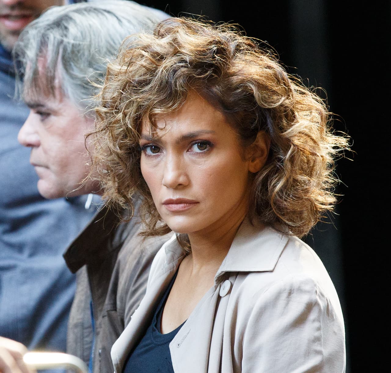 Aquí ya parecía o muy concentrada o ya un poco molesta.