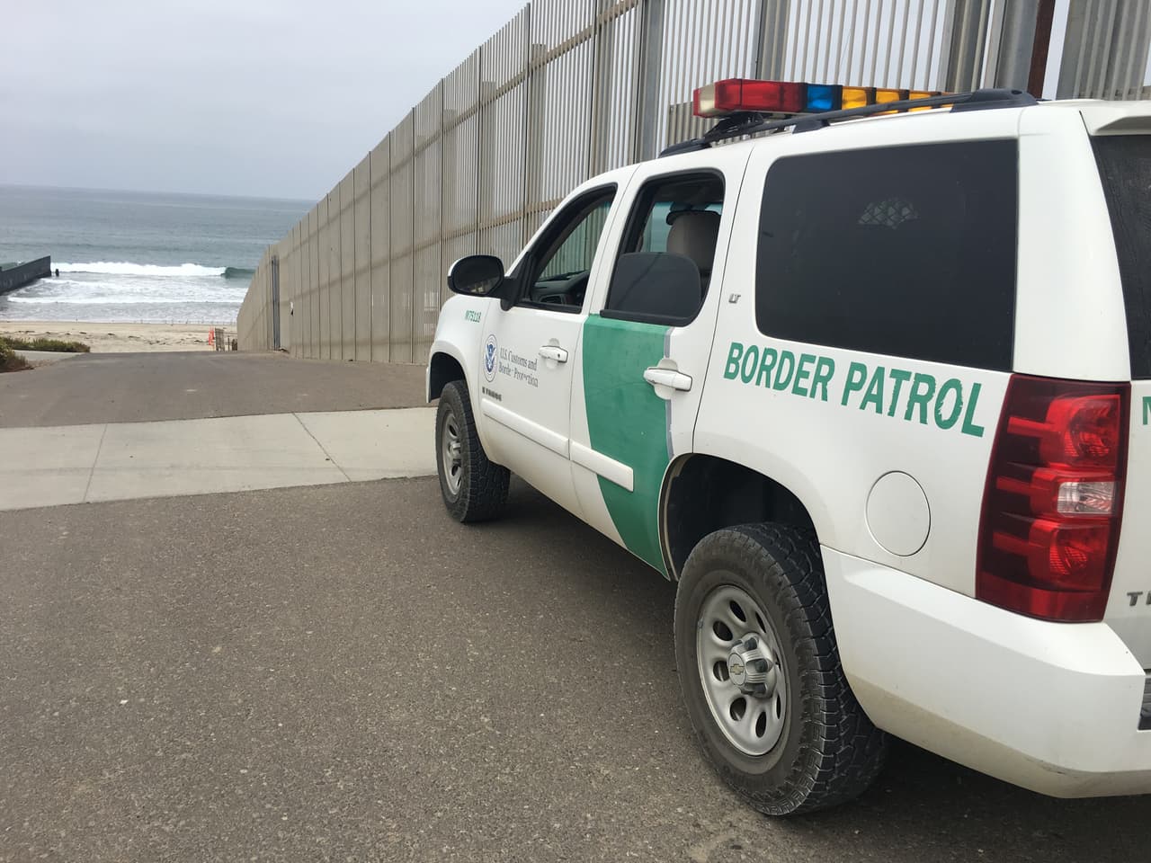 A medida que han bajado los arrestos en San Diego, estos han subido en Arizona y Texas.