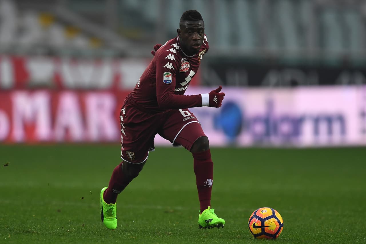 Luego de cuatro años de romance y tras revelarse la relación, el matrimonio de Acquah llegó a su final, en un caso que incluso la Federación de Fútbol de ese país investigó para aclarar el tema.