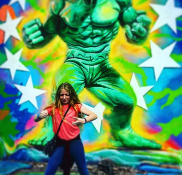 En 2008, la revista Mi Guía publicó una copia del acta de nacimiento de Constanza donde, efectivamente, aparecía el nombre de Santiago Creel Miranda.