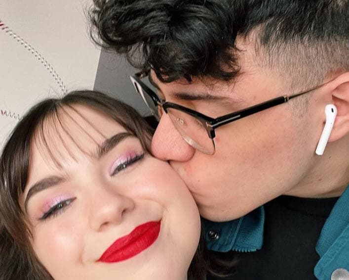 "En mis súplicas y en mis rezos siempre pedía que 
<b>le llegara el amor perfecto</b> y yo creo que sí", compartió al borde de las lágrimas en El Break de las 7.
<br>