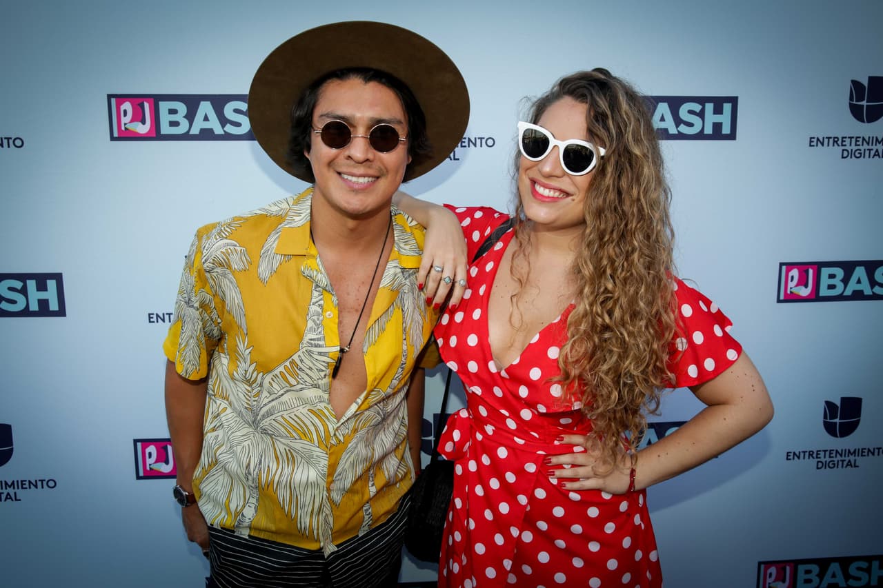 Los nominados al Latin GRAMMY, Periko y Jessi León, trajeron sus "tropical vibes".