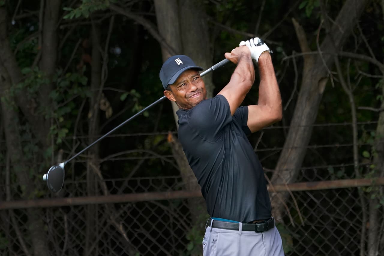 <b>Tiger Woods</b>
<br>Después de escándalos extramaritales, el golfista norteamericano perdió el 25% de sus patrocinadores.
