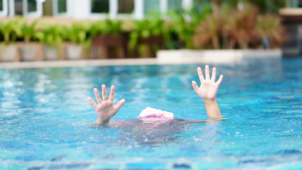 Ahogamientos en el Valle: Niño de 2 años es encontrado inconsciente en alberca de Chandler