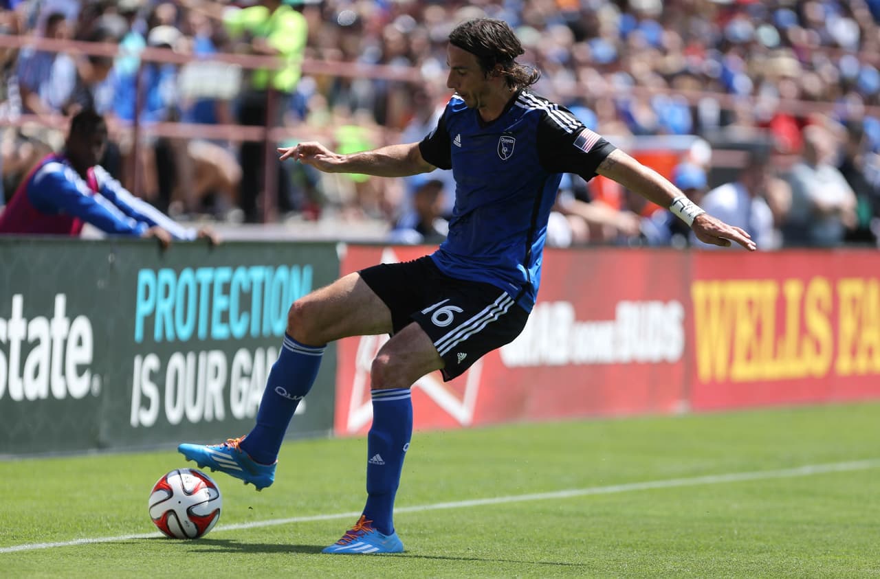 Alan Gordon - SJ Earthquakes. El delantero consiguió 18 de sus 48 goles oficiales en apenas tres años con los Earthquakes. Dos de esos fueron en la emblemática remontada de 2013, cuando igualaron 4-4 ante Galaxy.