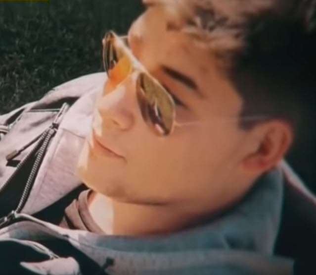 Su hijo menor se defendió al día siguiente: "La entrevista por la que nos peleamos no fue por mi sexualidad, fue de mi vida y al final surgió el tema de mi sexualidad porque es un tema importante para mí".
<br>