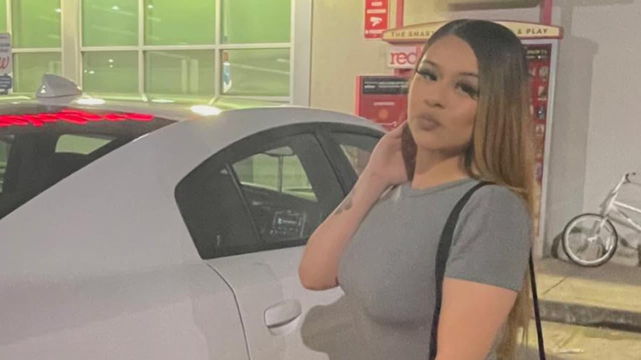 Esperaba a su primer bebé, que habría sido el primer nieto de sus padres.