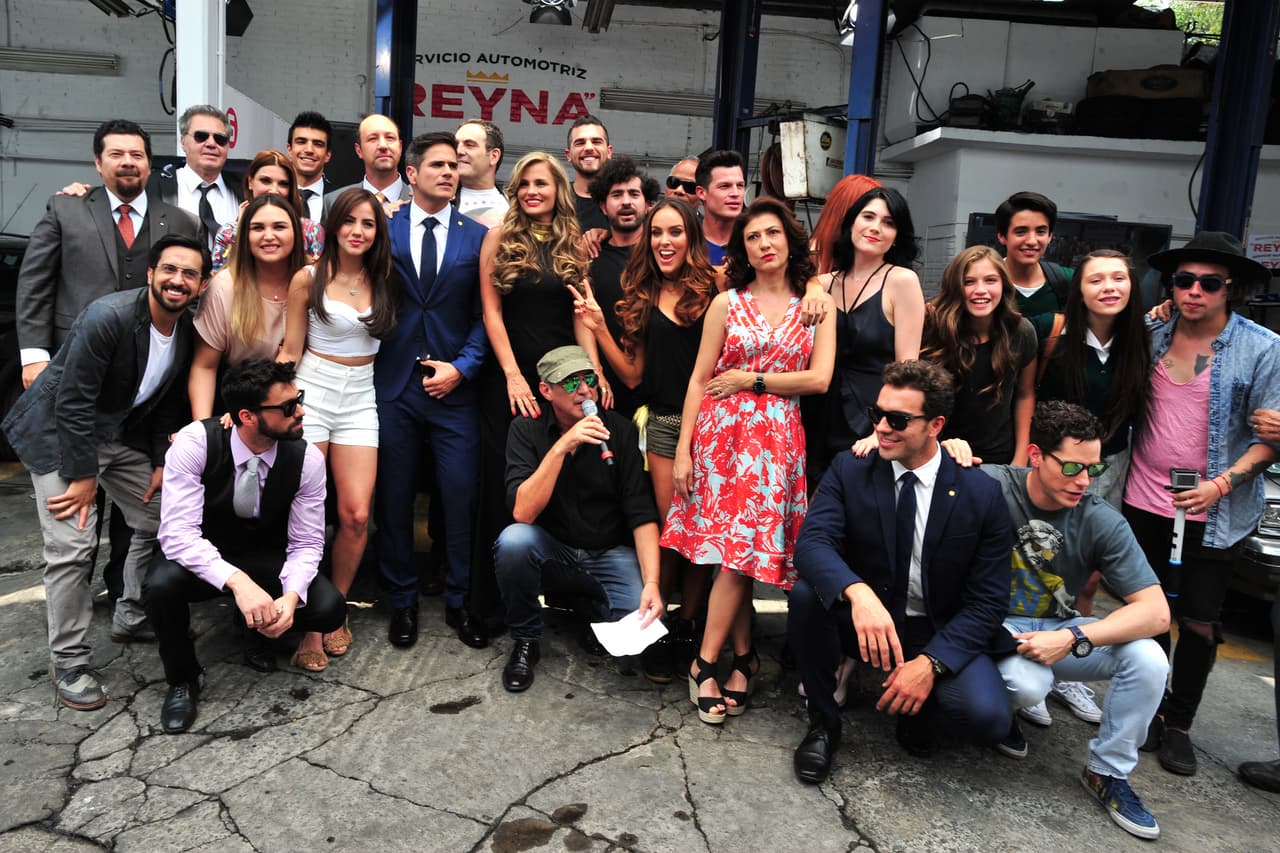 En caso de que su carrera musical no se consolide, Sebastián no le cierra las puertas a seguir por el camino de la actuación, medio en el que debutó en 2016 con el melodrama 'Despertar contigo', protagonizado por Daniel Arenas y Ela Velden.