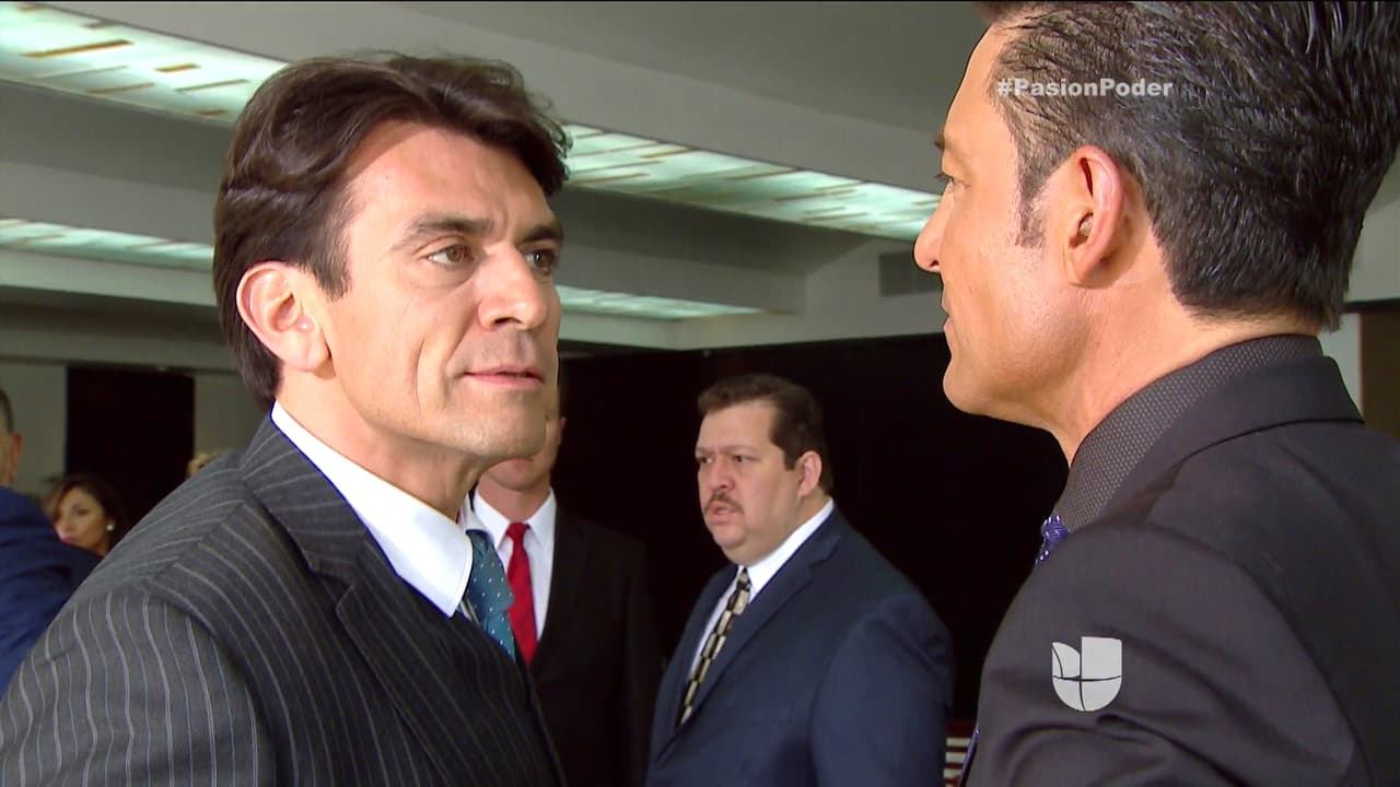 En Pasión y Poder, Eladio no perdió oportunidad para enfrentar a Arturo y aprovechó para dejarle en claro que nunca va a poder estar al lado de Julia.