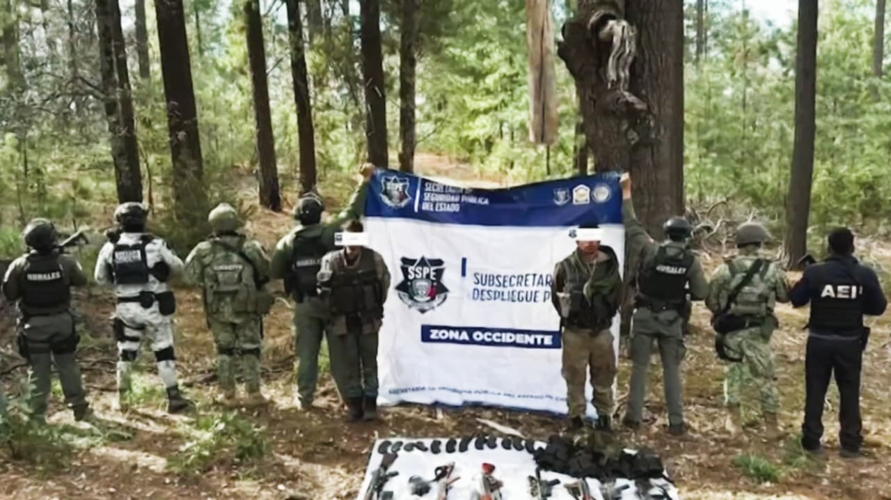 Militares y policías son emboscados por grupo criminal en México; dos personas mueren en el enfrentamiento