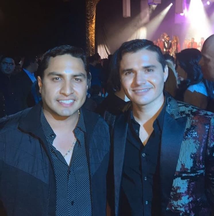 El también cantante compartió esta fotografía en su Instagram, donde le dedicó las siguientes palabras: "Mi apoyo para mí compa Julión Álvarez, creo que es amarillismo más que nada, como él dice los que lo conocemos más de cerca sabemos que él se dedica a la música, que es lo que mejor sabe hacer para deleitar y entretener a su público".