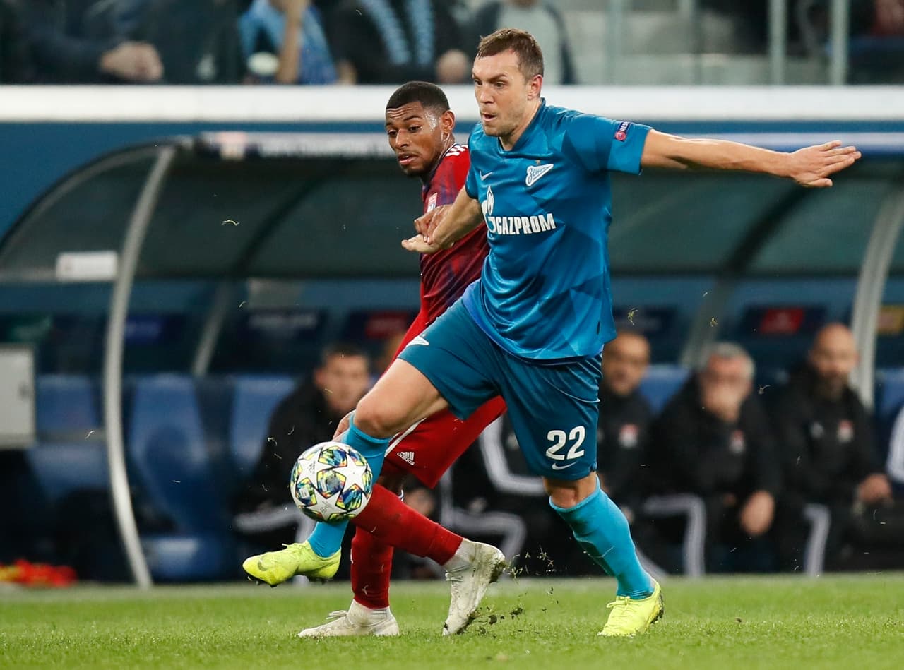 <b>Artem Dzyuba (Zenit St. Petersburgo)</b>
<br>Posición: Delantero
<br>Edad: 31
<br>Valor actual: 13 MDE