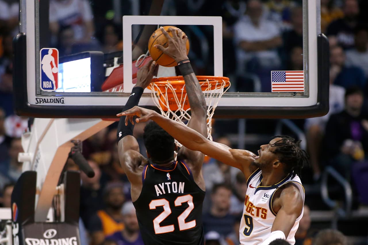 Phoenix Suns
<b> 108-117</b> Denver Nuggets