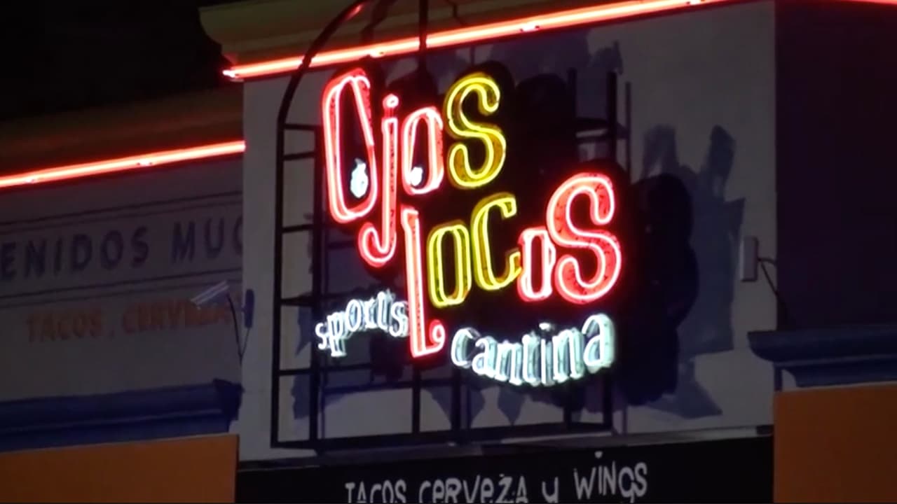 El tiroteo ocurrió alrededor de las 9:30 p.m. del lunes afuera de Ojos Locos Cantina en la Autopista Southwest Freeway cerca de la Bissonnet.