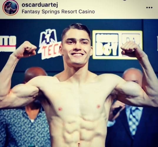 Previo a la pelea de Oscar Duarte, el protagonista de 'Mi marido tiene más familia' publicó esta imagen donde agregó: "¡Vamos con todo hoy, campeón! [...]".