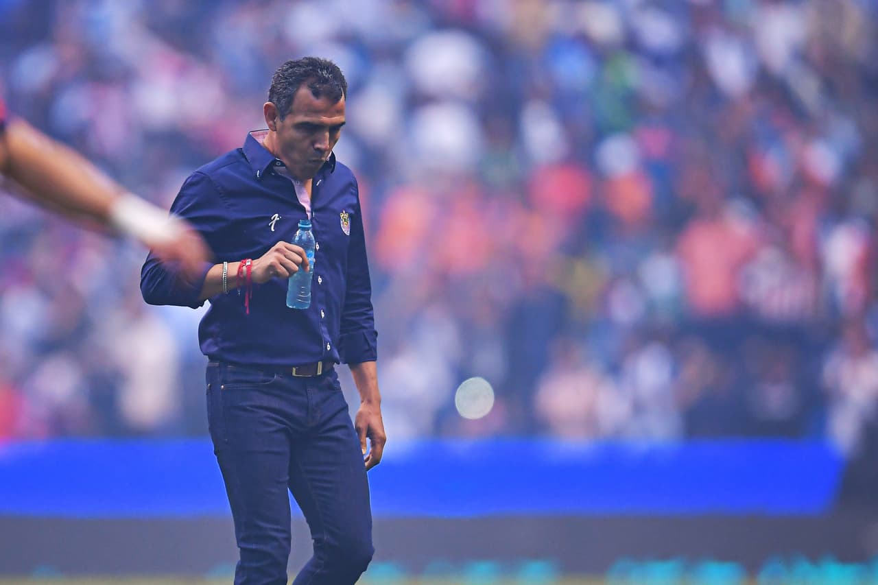 Emotivo mensaje de Ricardo Cadena luego de ser despedido por Chivas