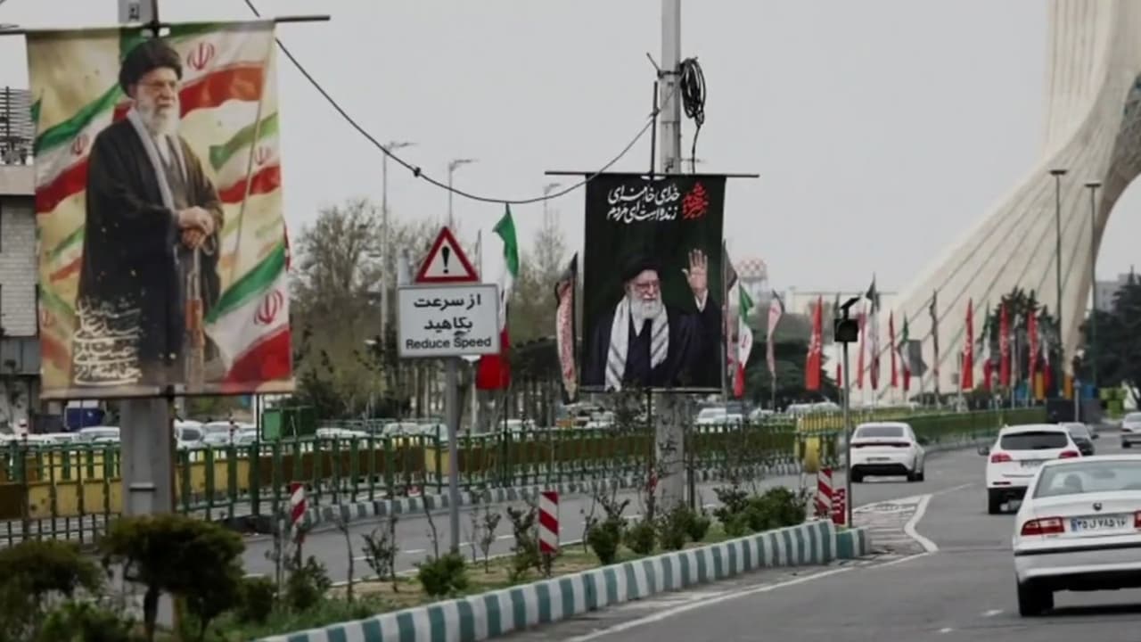 Trump afirma que guerra con Irán podría terminar, pero Teherán niega alto al fuego