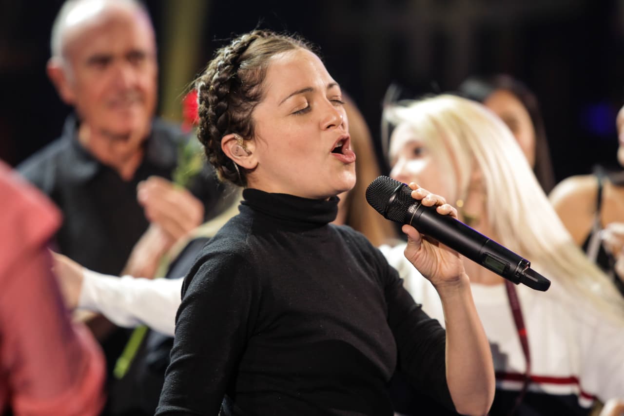 Natalia tiene cuatro nominaciones este año.