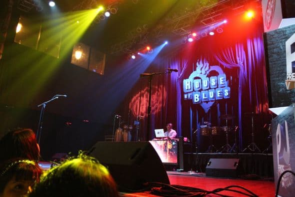 La Trakalosa de Monterrey prendió la fiesta del VIP Tour de Premios Juventud la noche del jueves en el House of Blues ¡Nos dejaron borrachos de amor por ellos!