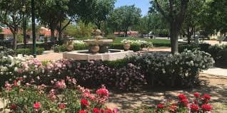 <b>Palmadale:</b>
<br>La ciudad de Palmdale forma parte del programa de ingreso básico garantizado del Condado de Los Ángeles, "Breathe (Respira)" cuyas solicitudes comenzarán el próximo 31 de marzo.