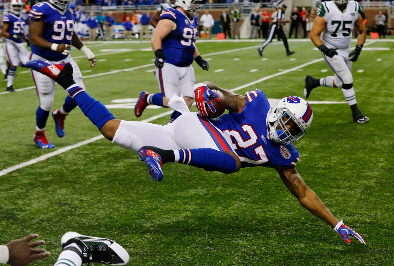 Actriz porno 'balconea' a jugador de la NFL
