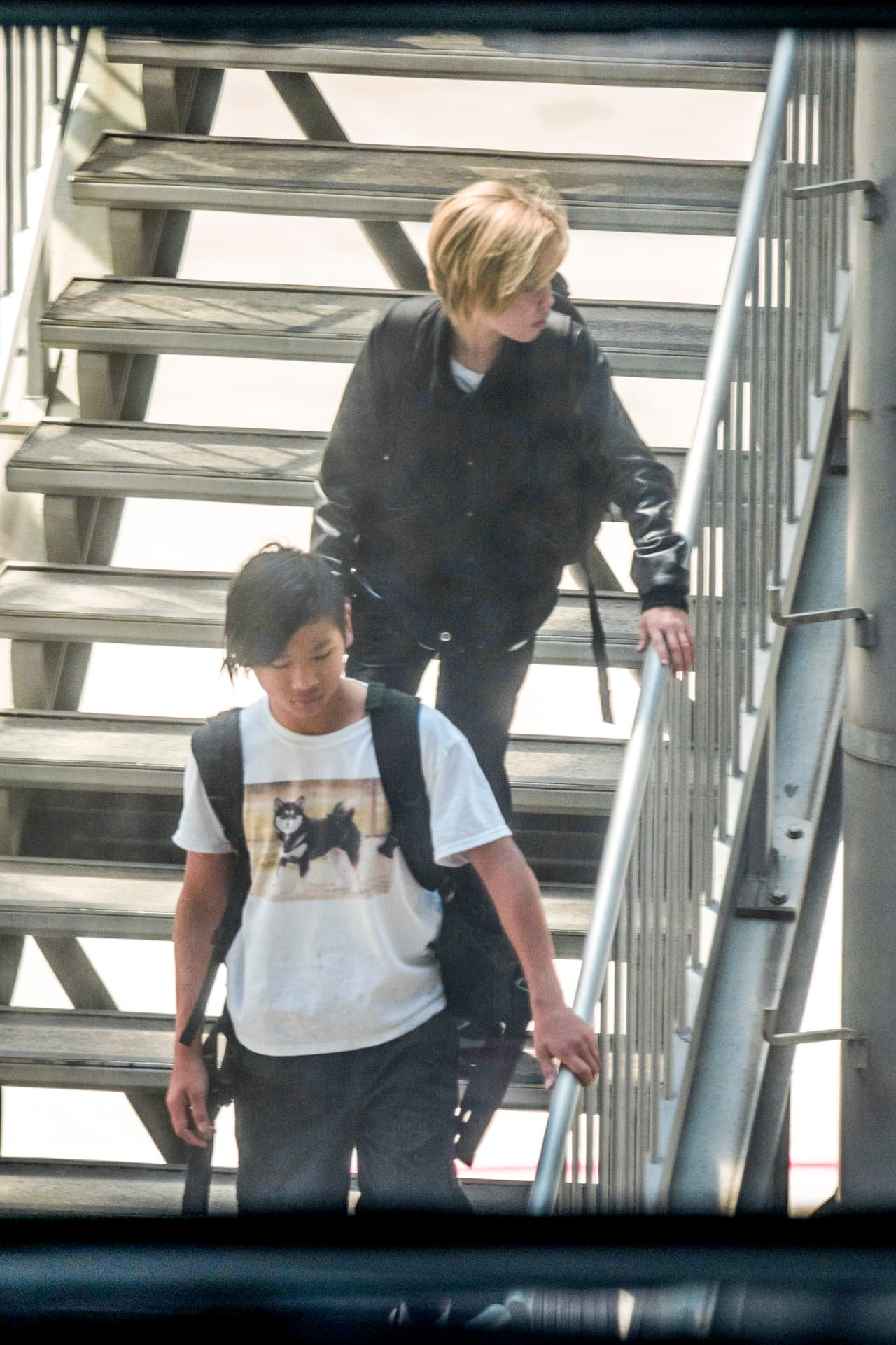 Todos los hijos de Brad y Angelina los acompañaron.